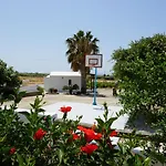 Zanneta & Hotel apartamentowy Mikri Vigla