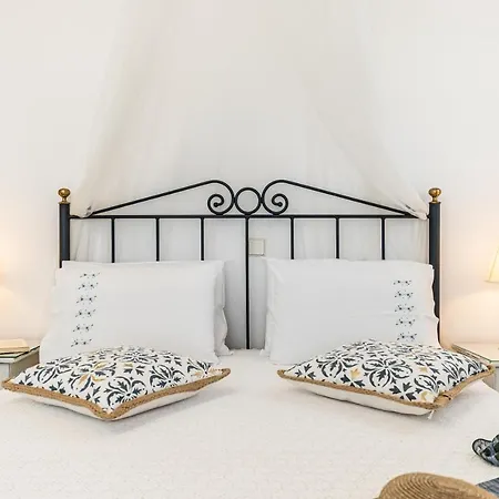 Zanneta & 3* ميكري فيغلا