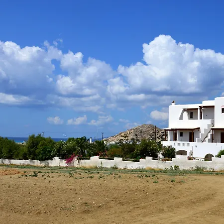 Zanneta & 3* ميكري فيغلا