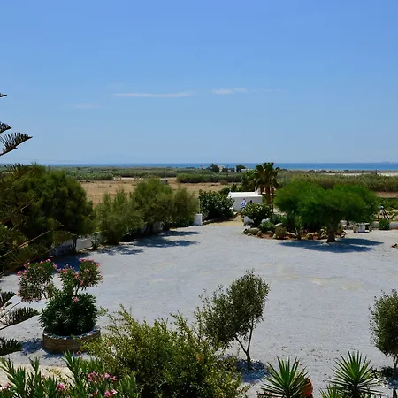 Zanneta & 3* Μικρή Βίγλα