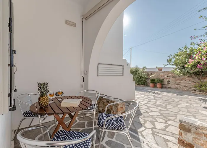 Zanneta & Mikri Vigla