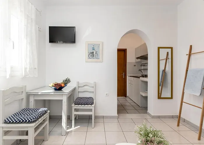 Zanneta & Mikri Vigla