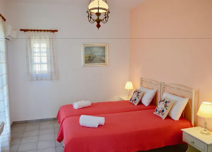 Zanneta & Apartahotel Mikri Vigla