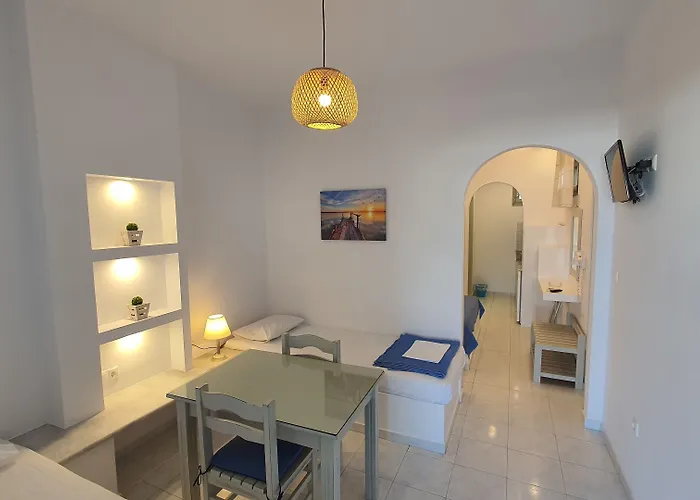 Zanneta & Apartahotel Mikri Vigla