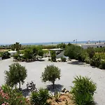 Zanneta & شقة فندقية 4*