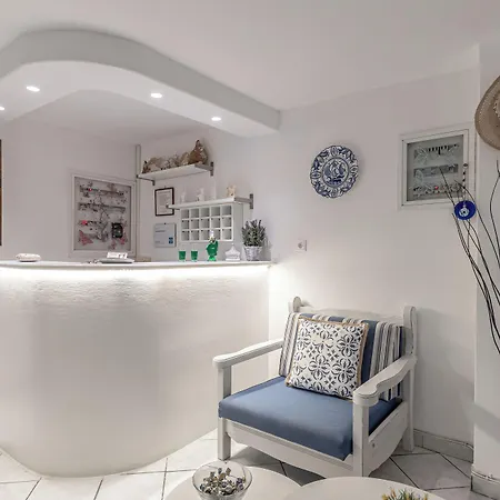 Apart Otel Zanneta & 4*